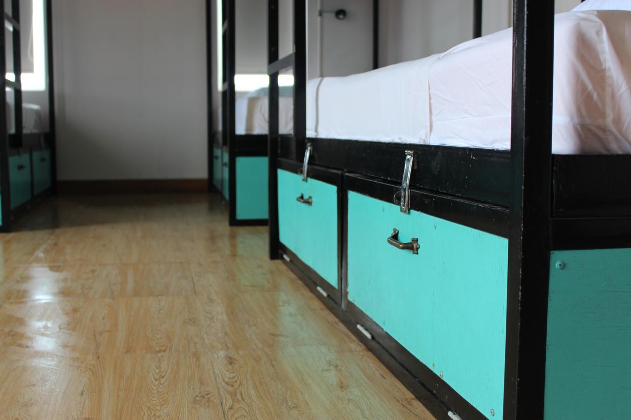 Mad Monkey Hostel Kampot (Adults Only) Esterno foto