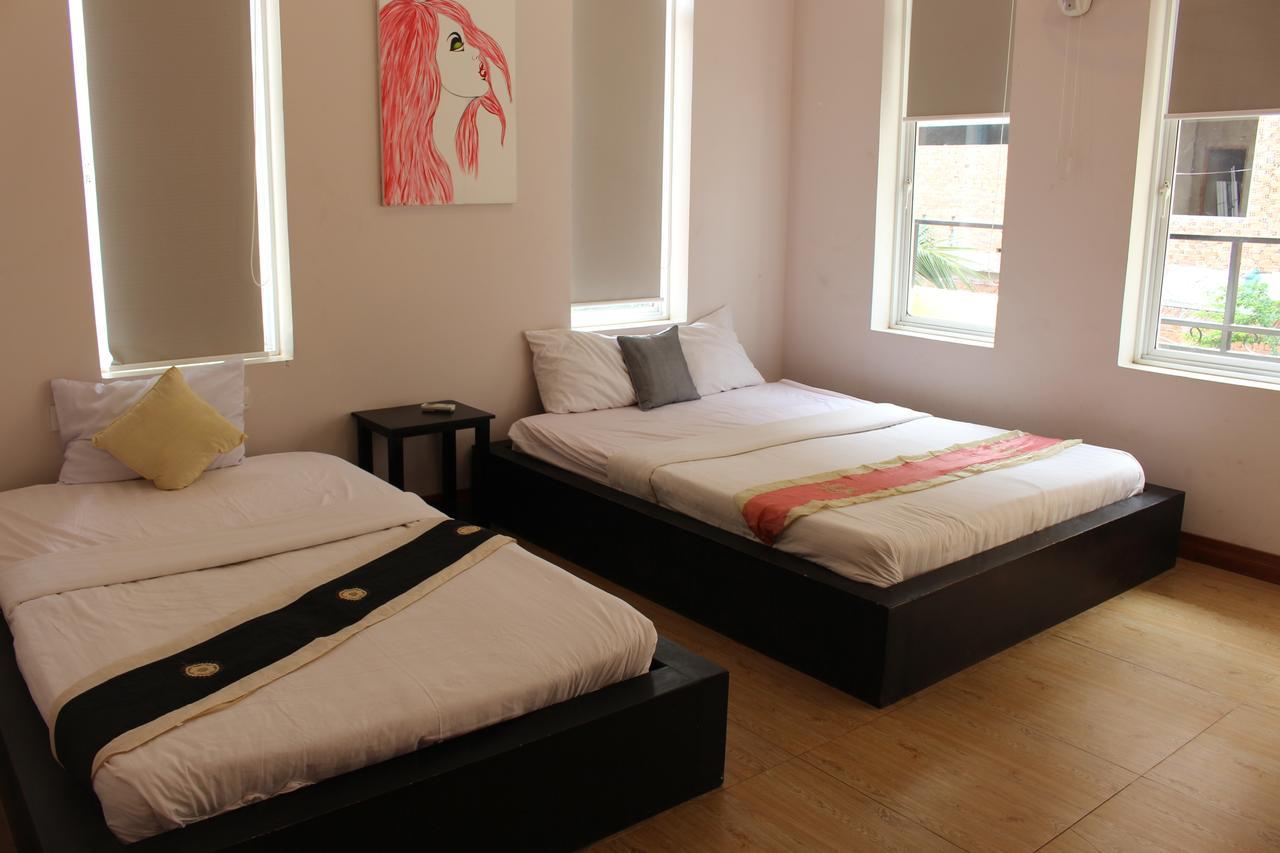 Mad Monkey Hostel Kampot (Adults Only) Esterno foto