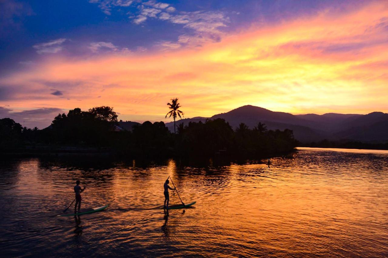 Mad Monkey Hostel Kampot (Adults Only) Esterno foto