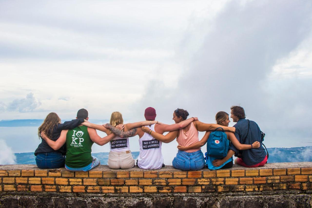 Mad Monkey Hostel Kampot (Adults Only) Esterno foto