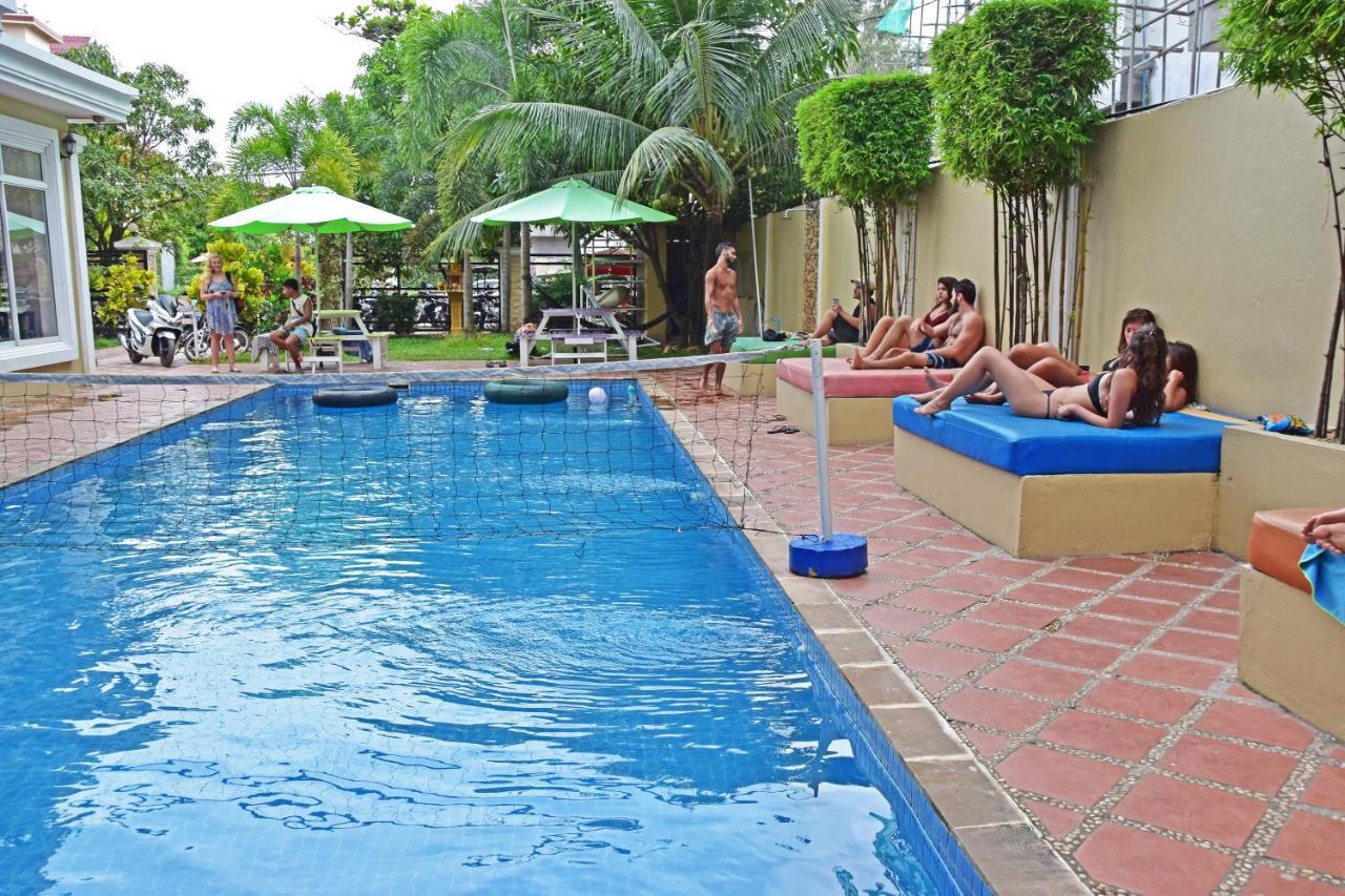 Mad Monkey Hostel Kampot (Adults Only) Esterno foto