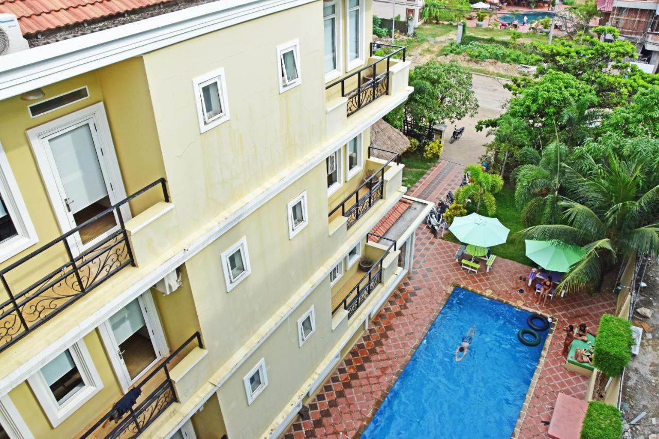 Mad Monkey Hostel Kampot (Adults Only) Esterno foto